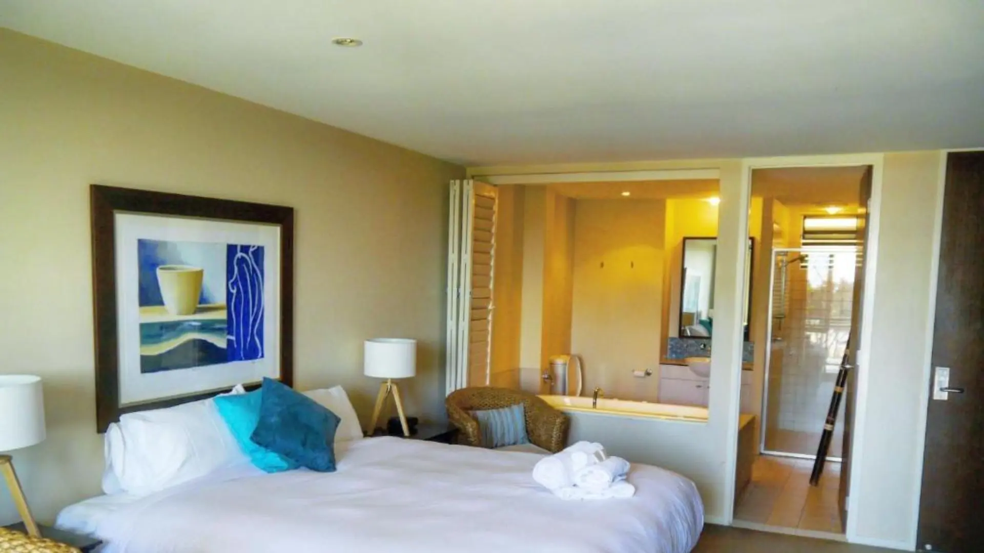 Marine Boutique Studio – Ocean View