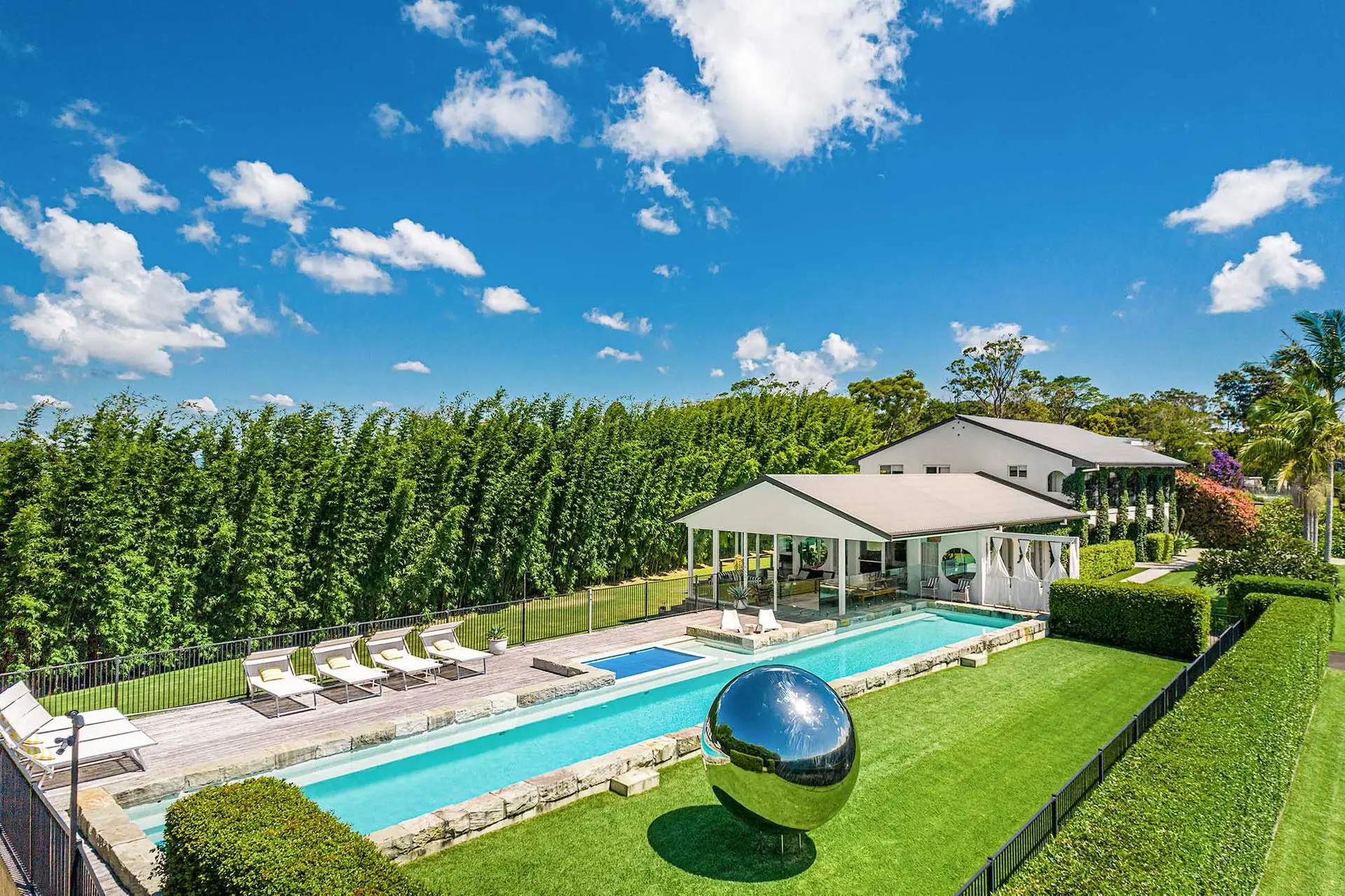 Villa St Helena – grand 7 BR estate with 25m pool