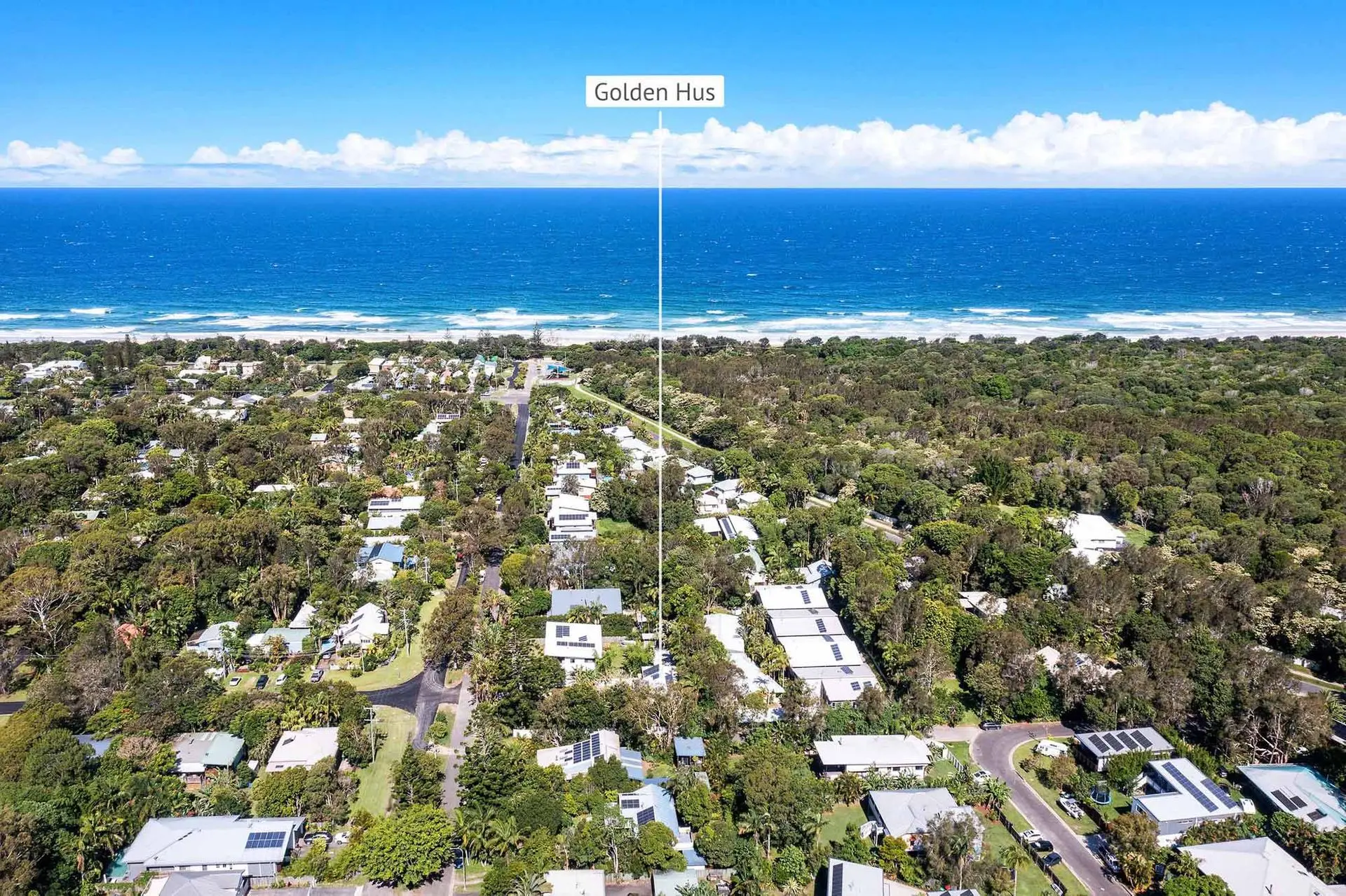 Golden Hus – spacious South Golden Beach home
