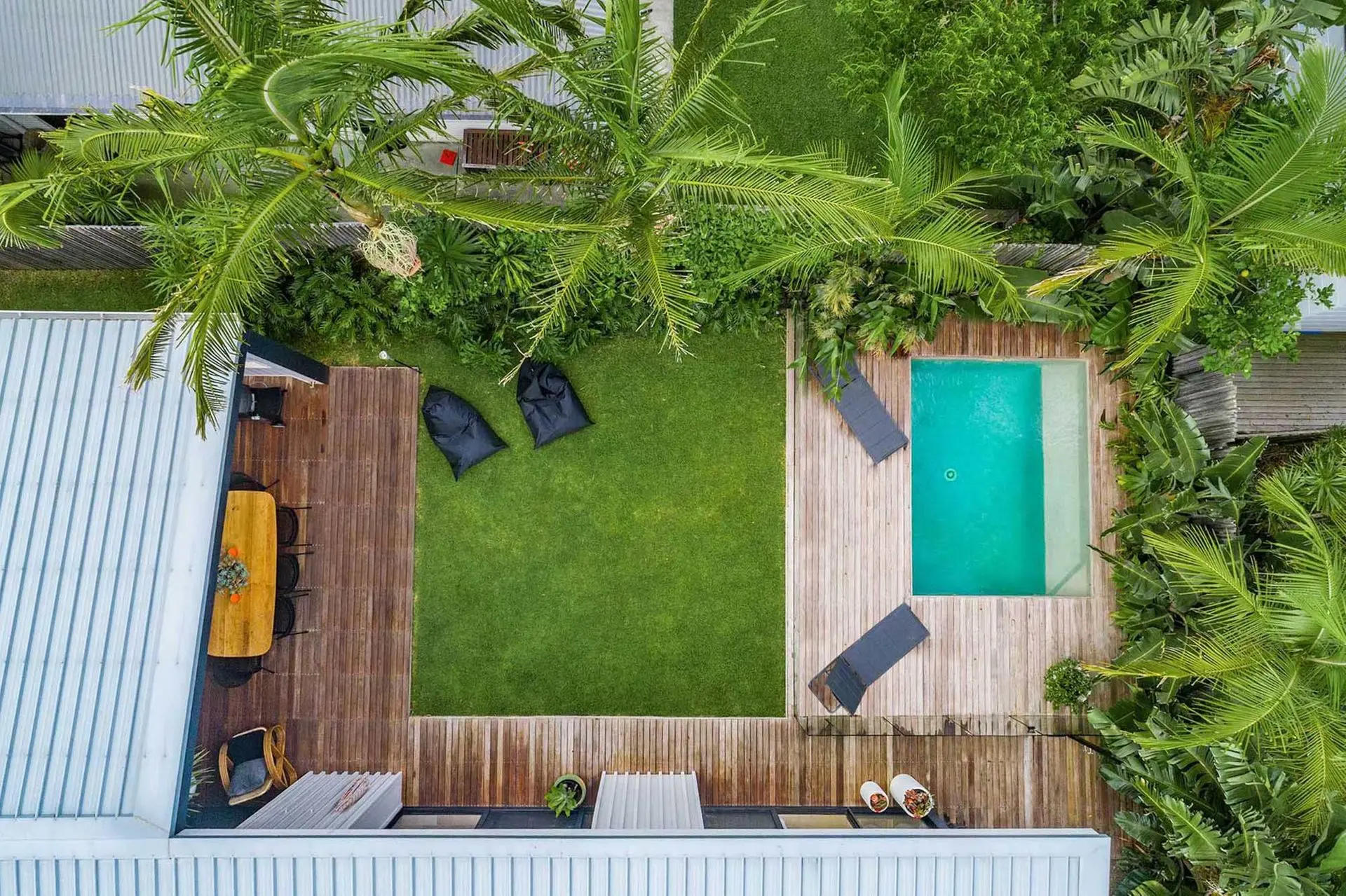 Melaleuca – luxury 4BR retreat with pool