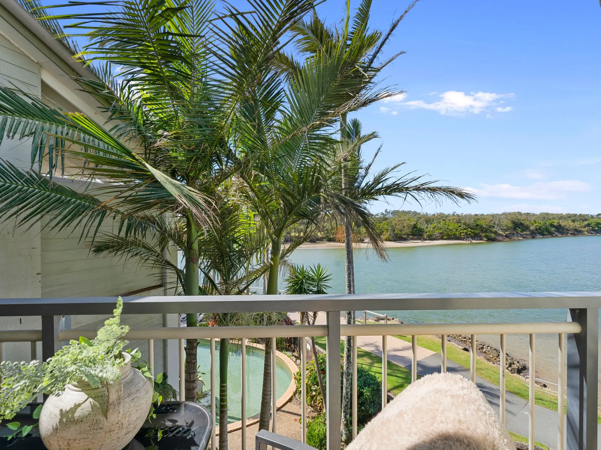Sunrise Cove  2 Bedroom Boutique Waterfront 17