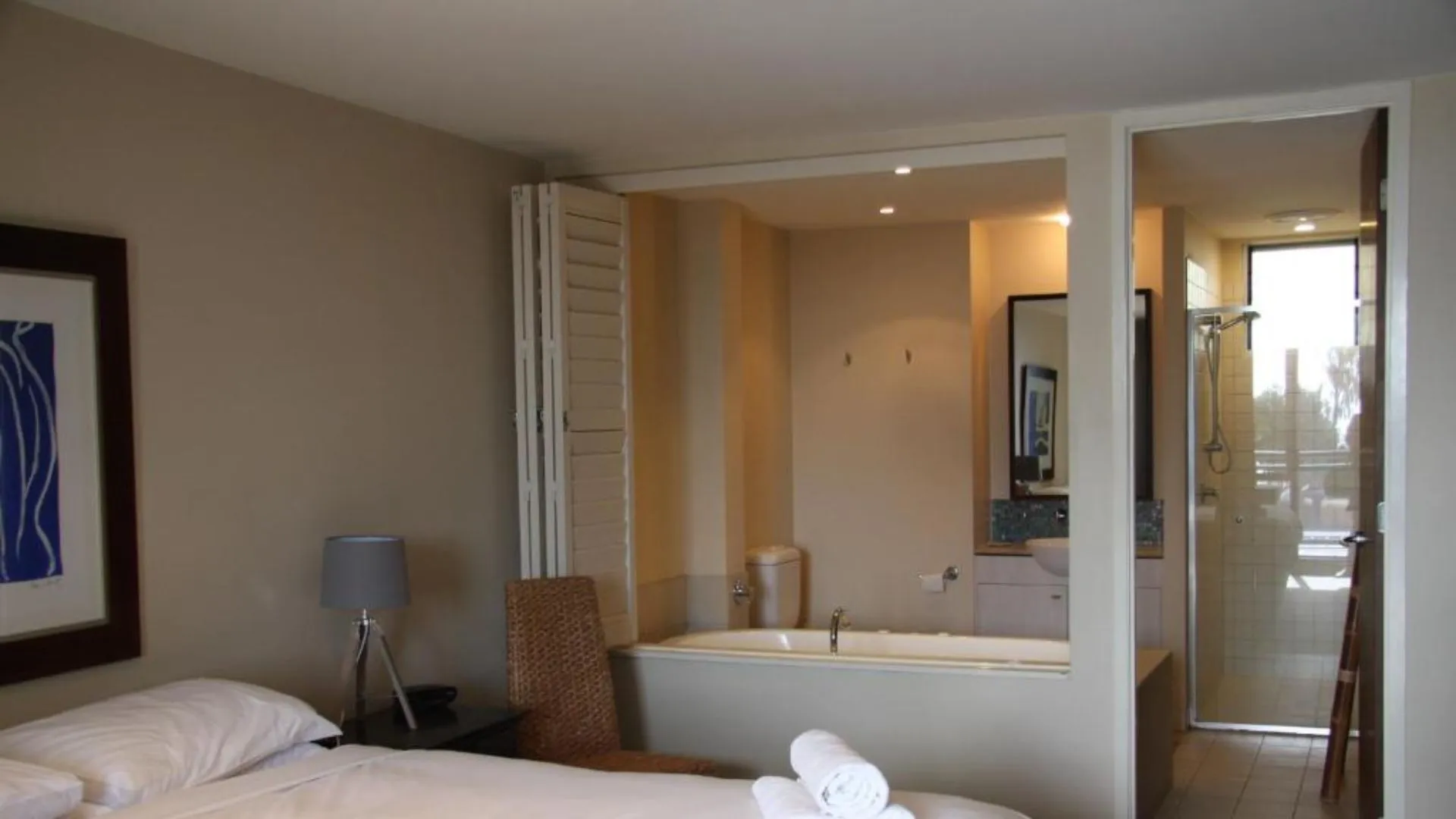 Marine Boutique Studio – Ocean View