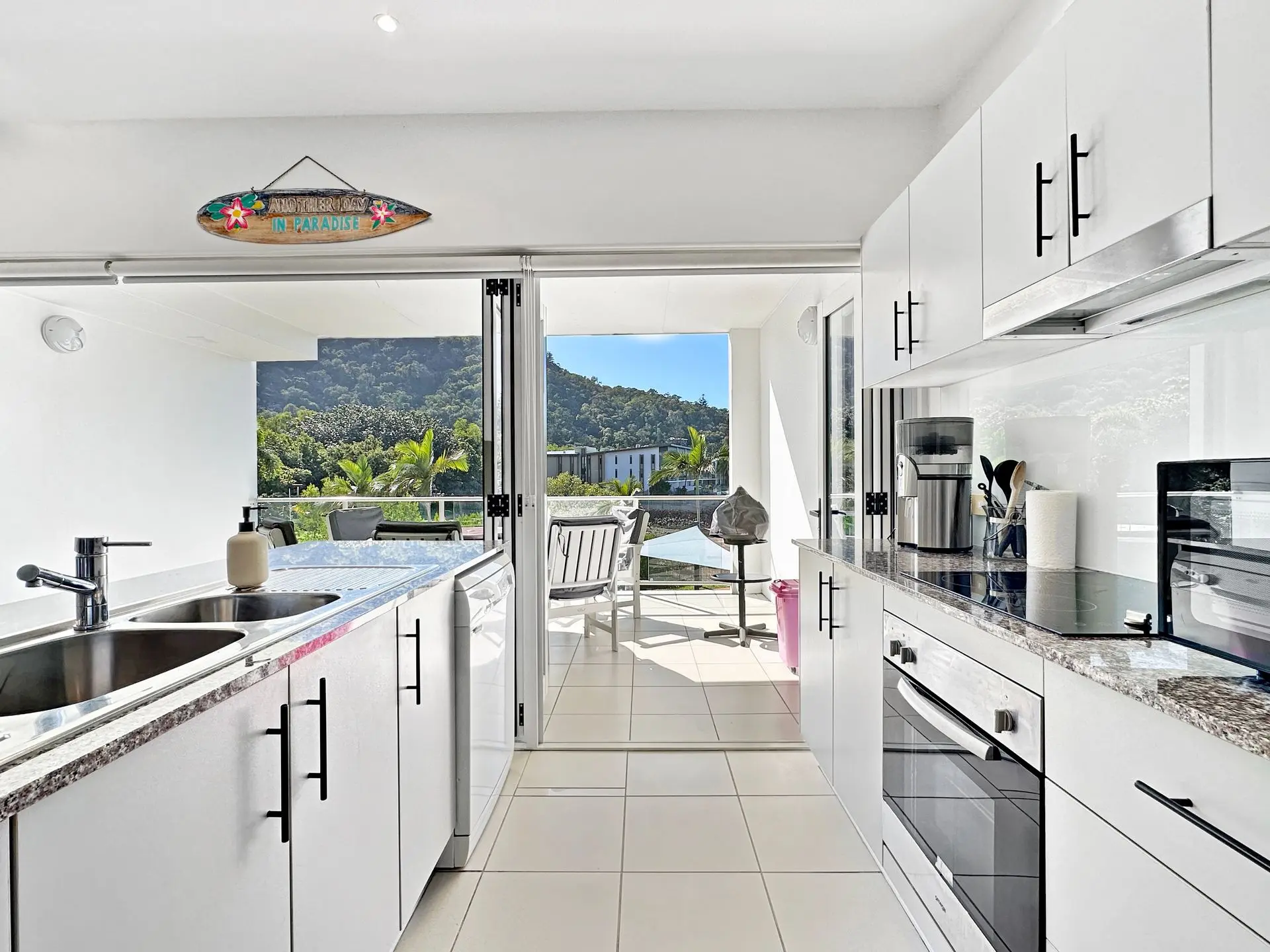 Beachside Apartment 17