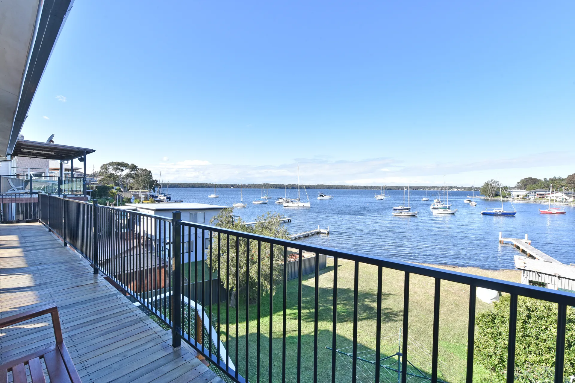 Sunshine Shores Absolute Waterfront