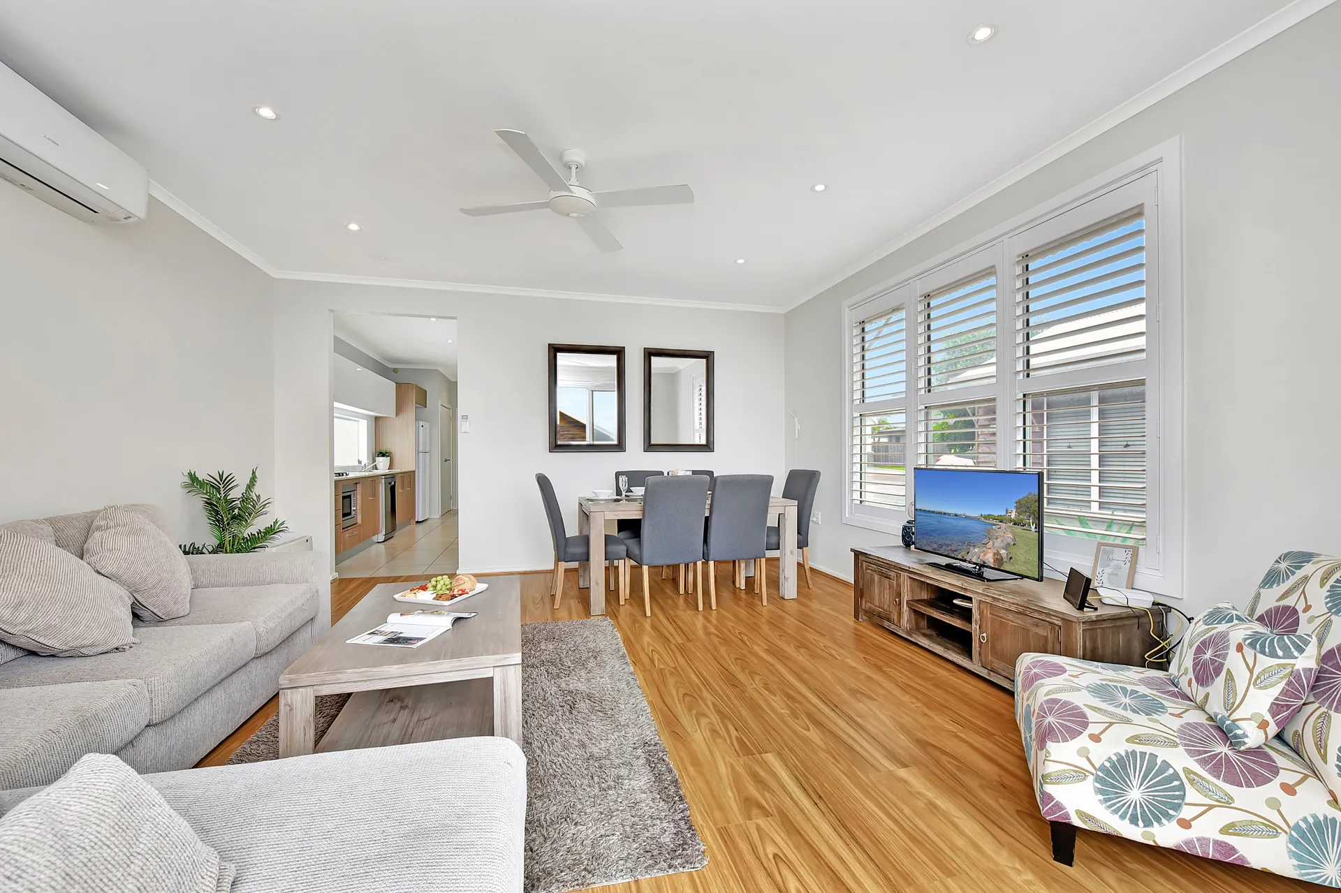 Coastal Breeze at Caves Beach Villas