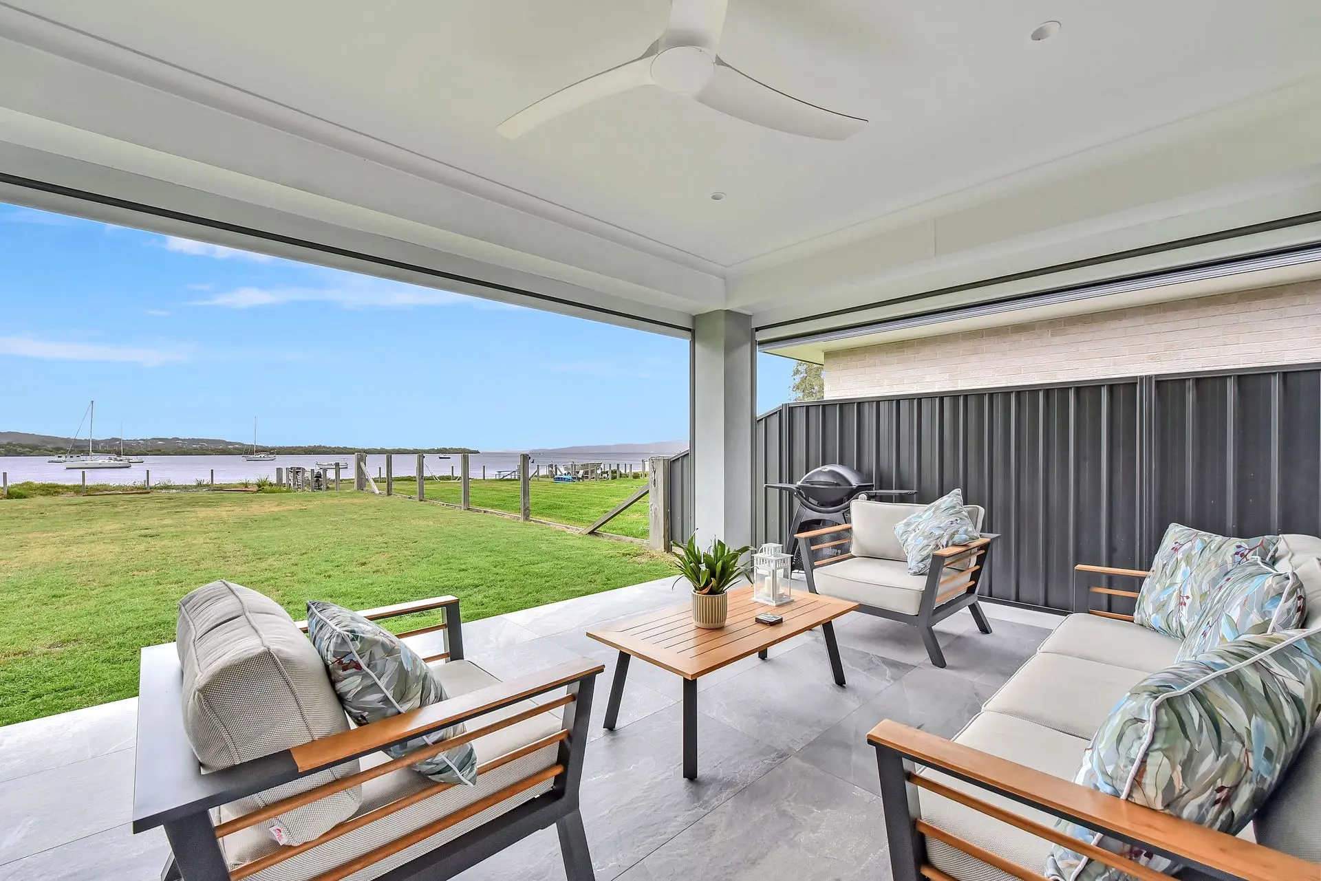 Tilligerry Beach Retreat