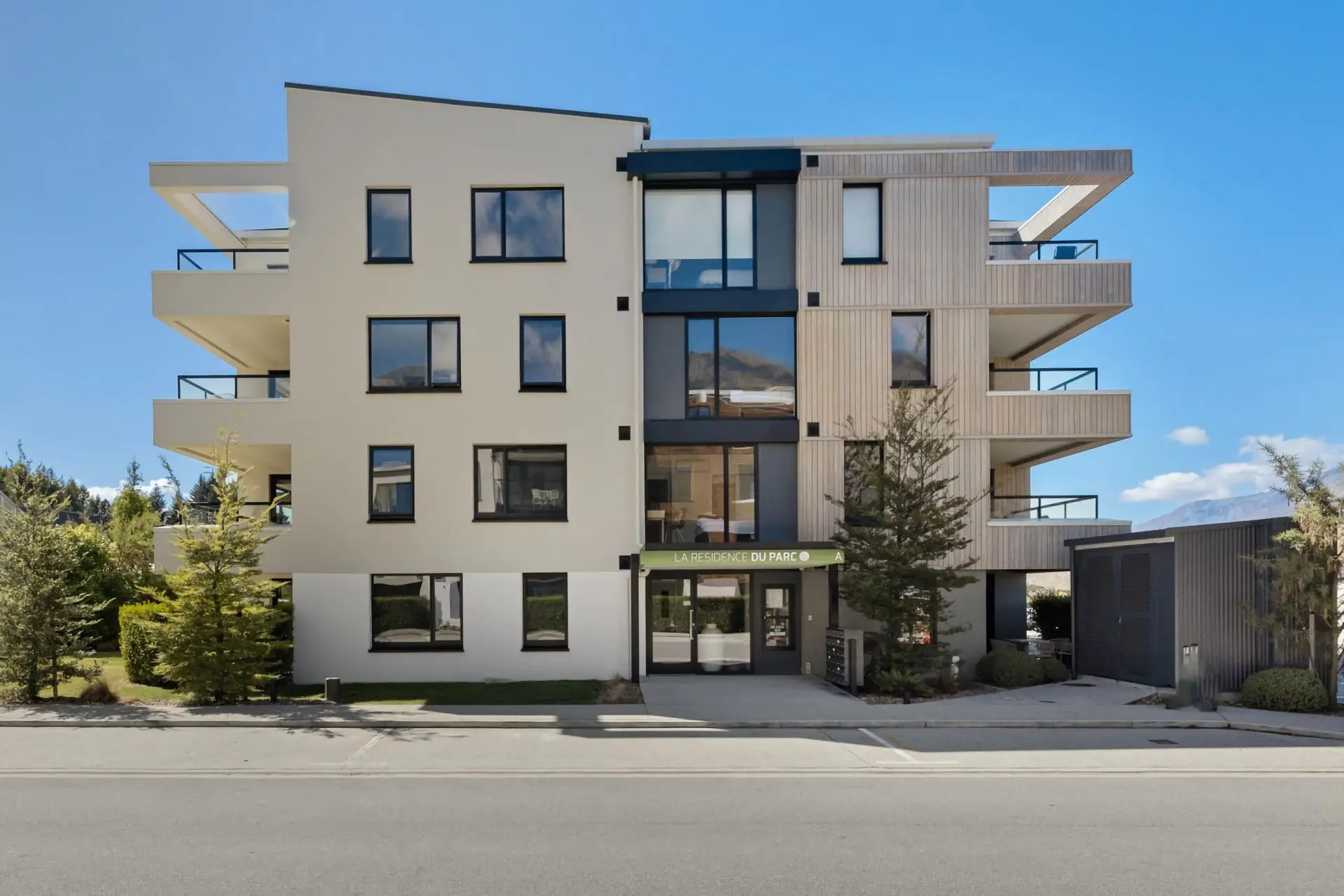 Residence Du Parc – Apt 5 at the base of Coronet Peak