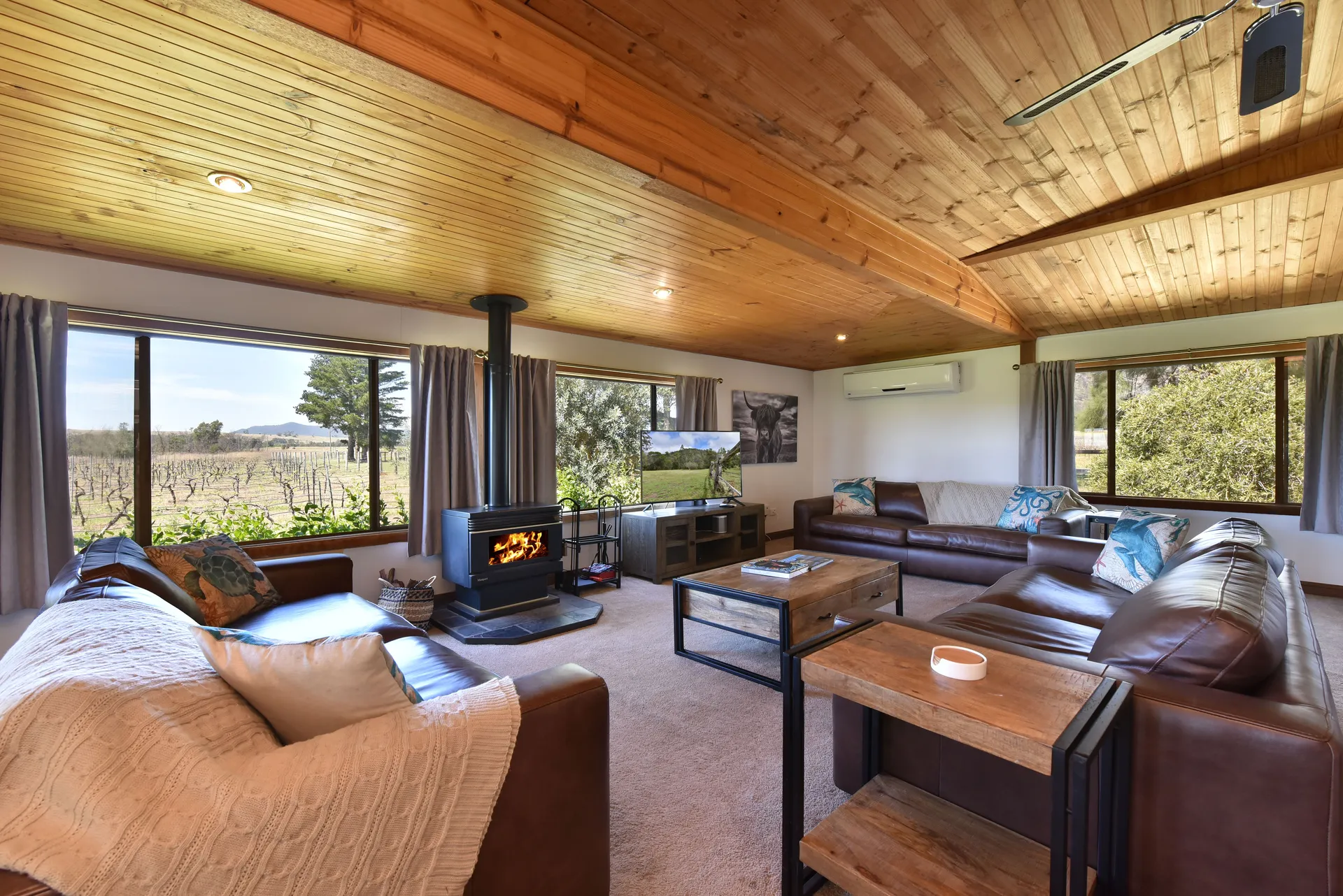 Soldiers Cottage Picturebook Vineyard Oasis