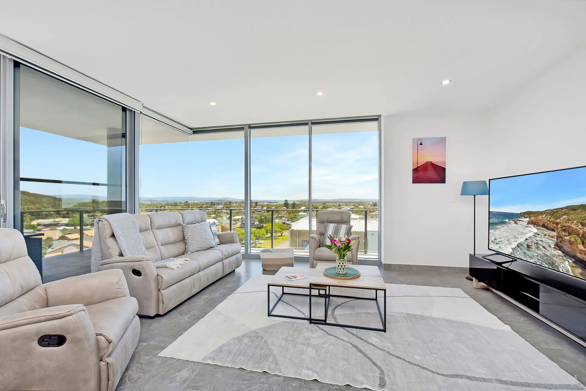 Oceanview Penthouse Caves Beach