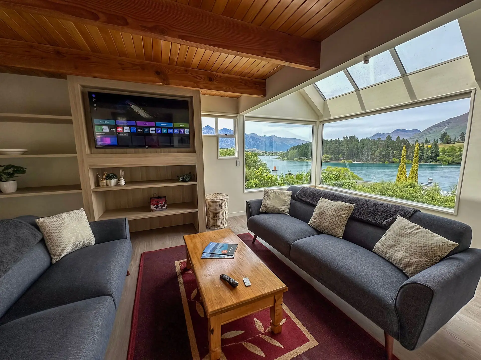 Stunning Mountain Lake views on The Terrace 16B