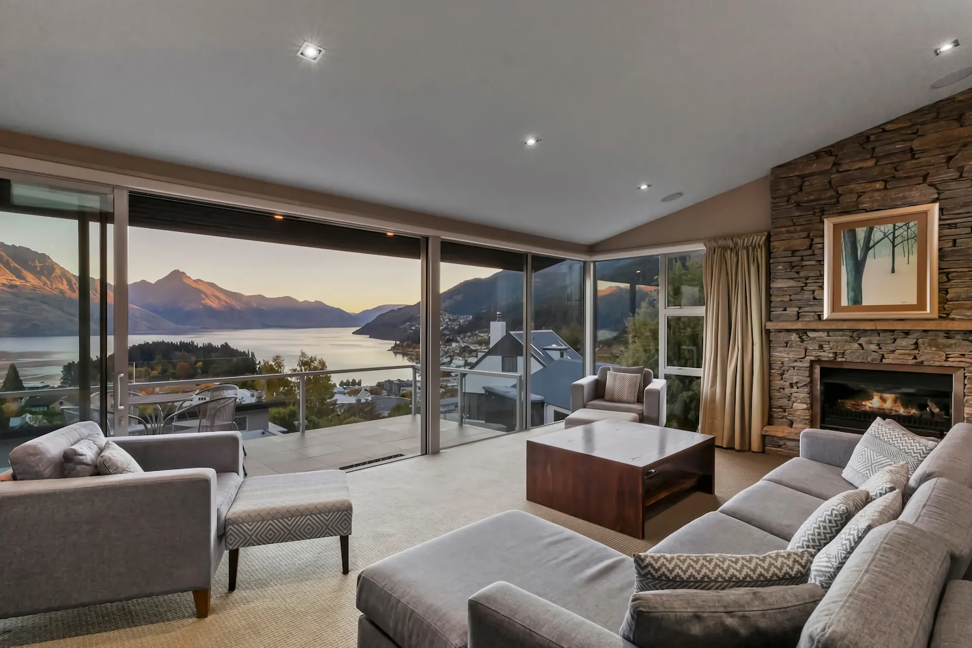 Remarkable Location Queenstown