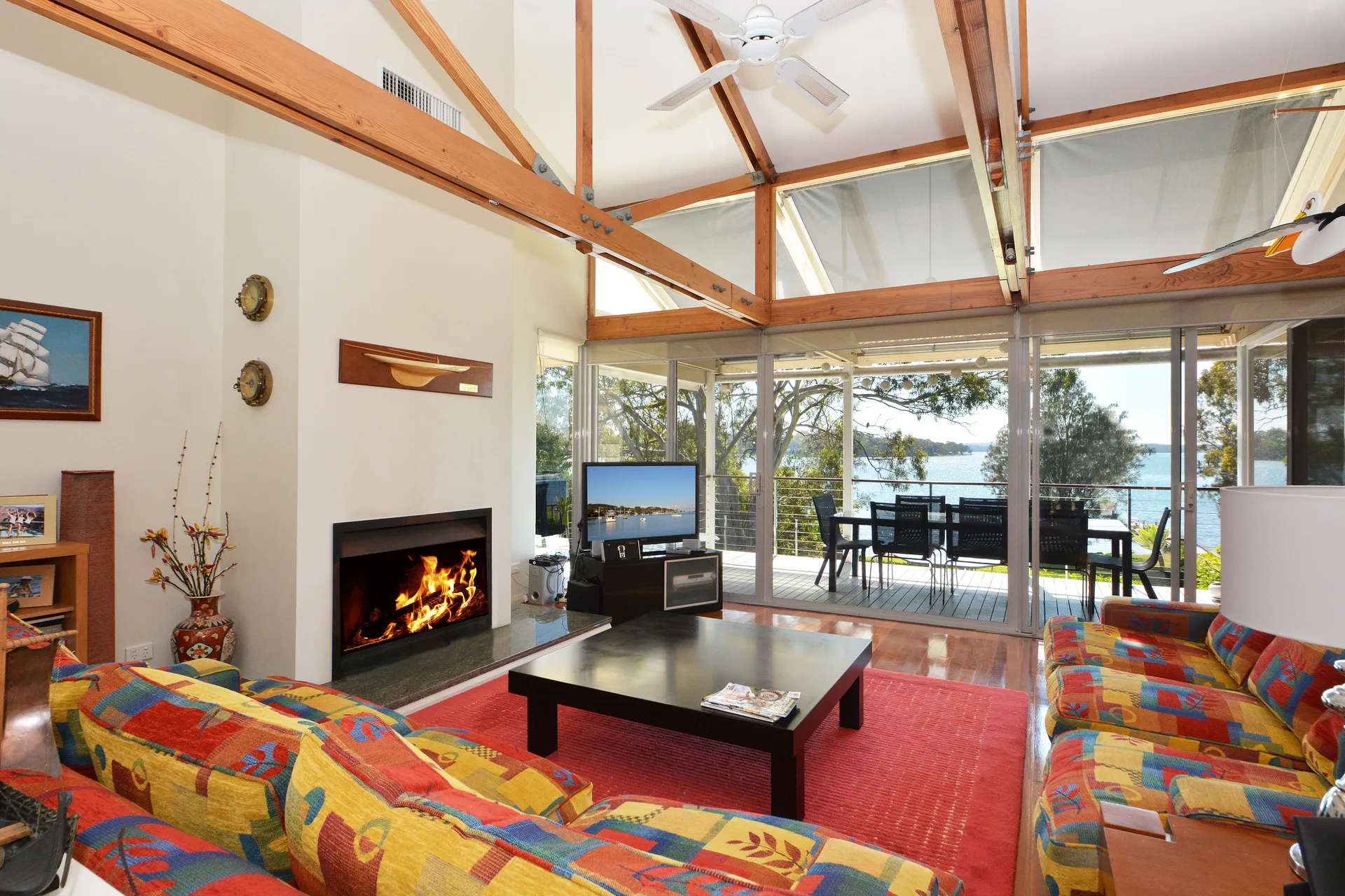 Lake Macquaries’ Edgewater Escape at Morisset Memories