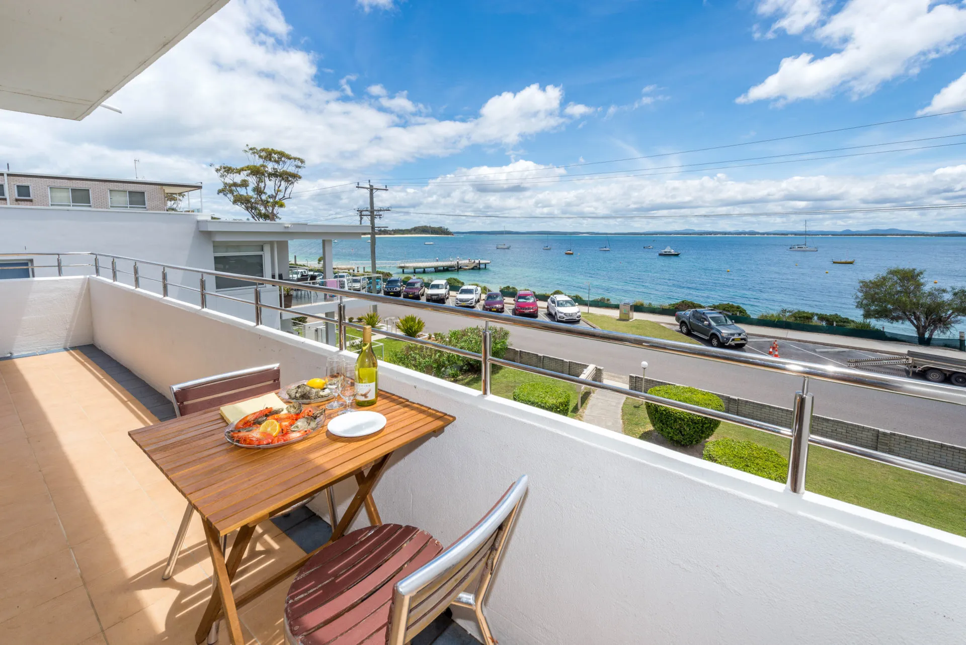 Del Rae, Unit 8/25 Shoal Bay Road