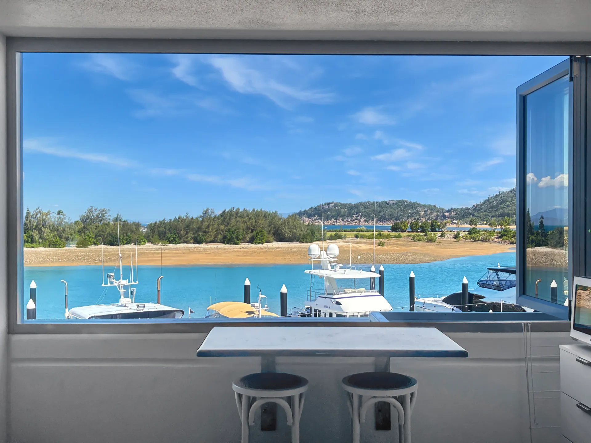 Blue on Blue Studio Room 1272