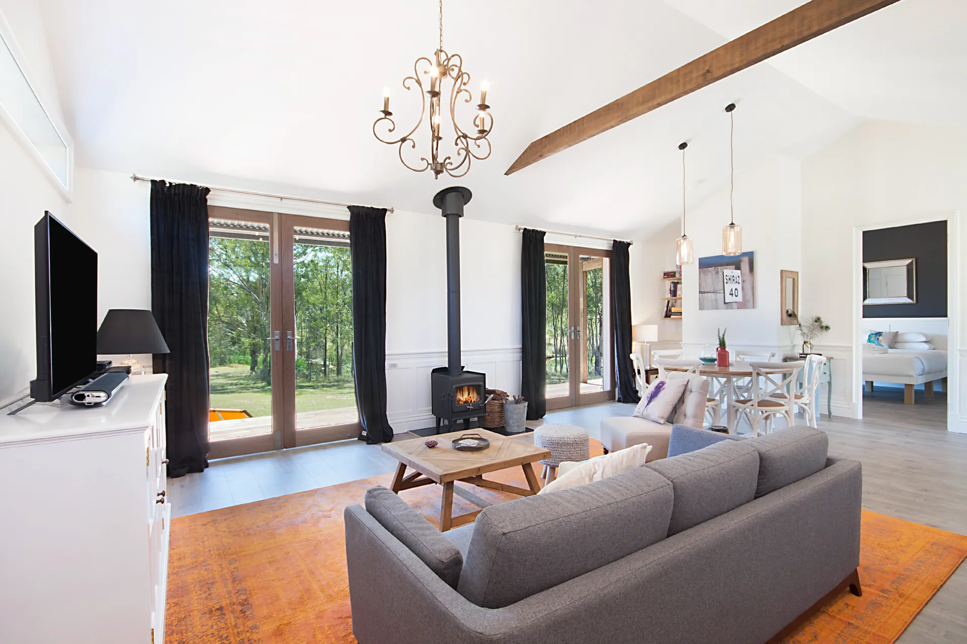 Block Eight Estate Water View Villa