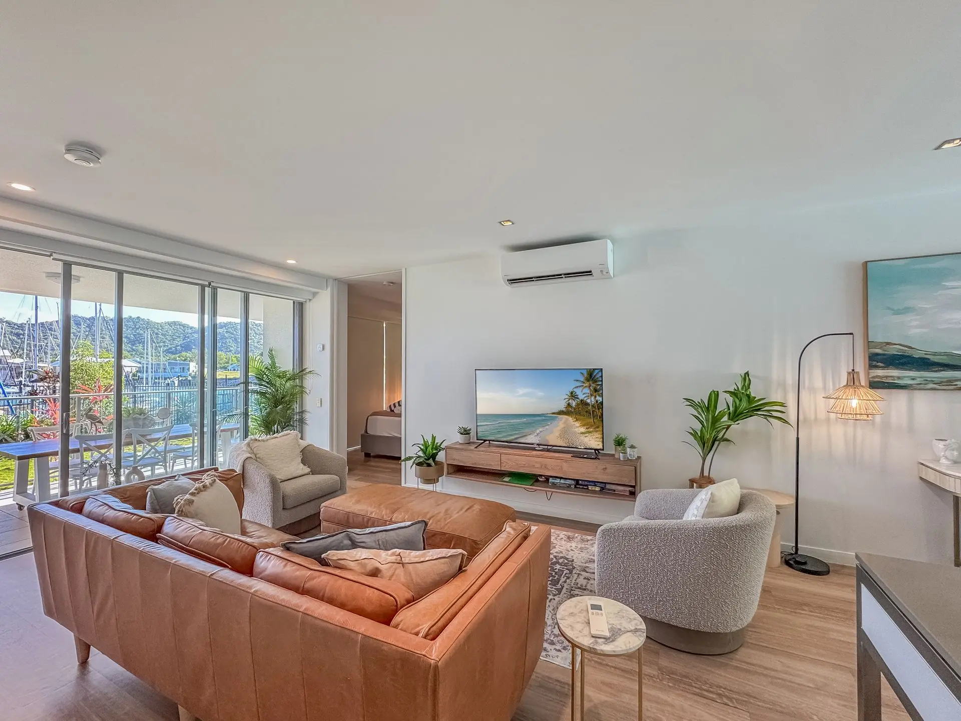 Blue on Blue Apartment 1011