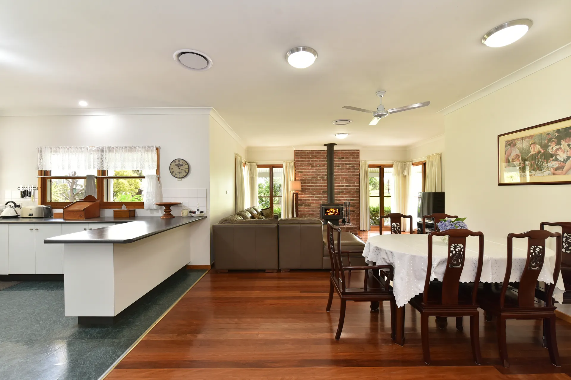 La Sila Homestead on Marrowbone – cutest cottage in the Hunter with killer views