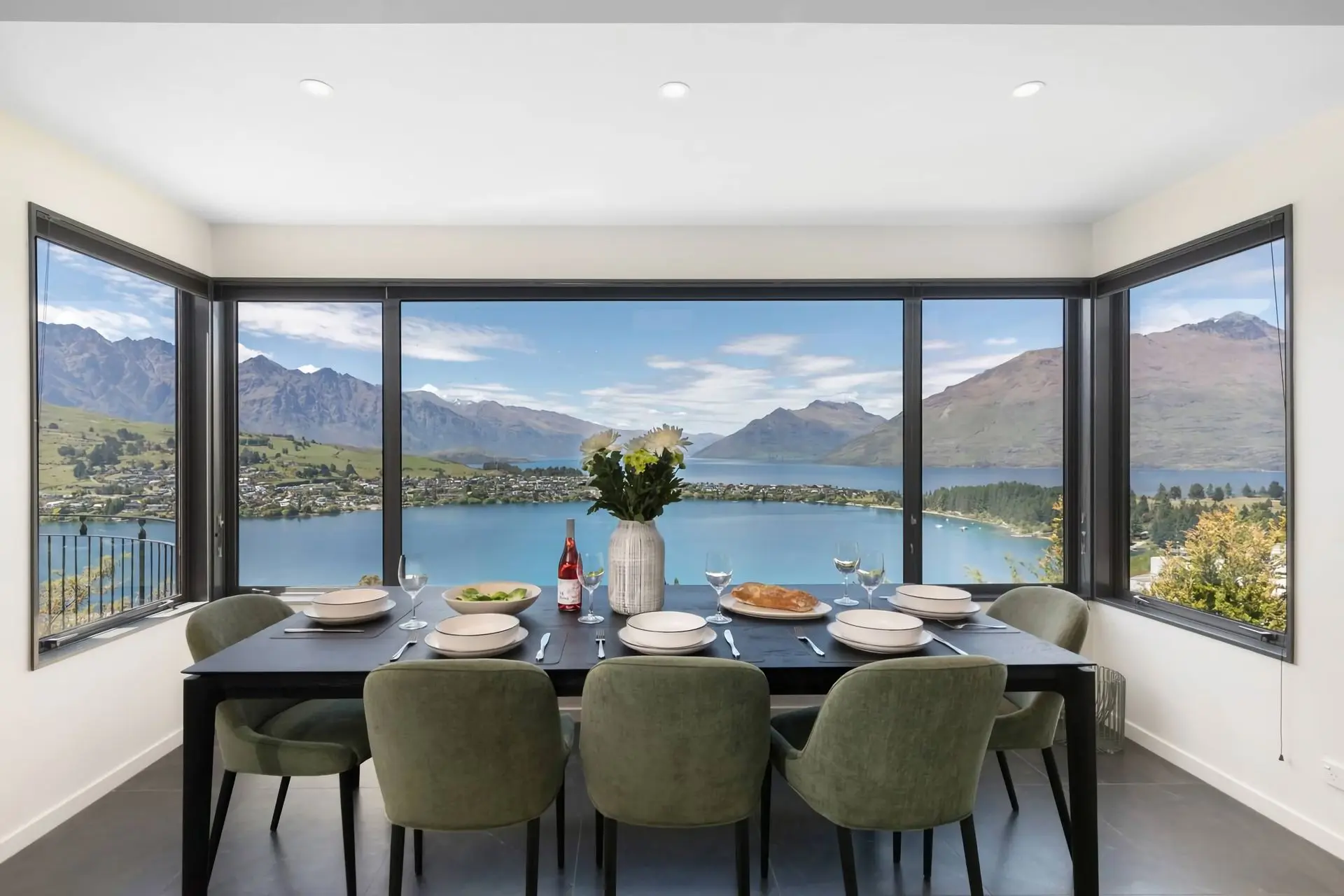Queenstown Luxury Views