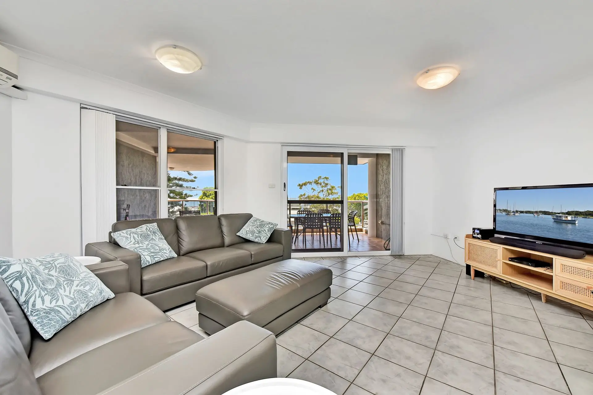 Nelson Towers, Unit 37/71 Victoria Parade